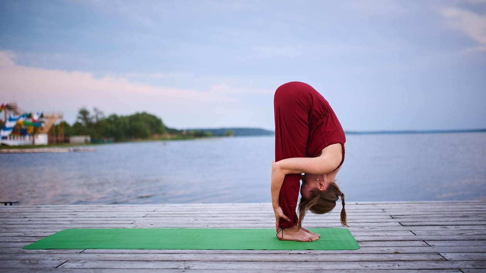 Exercise for spine strength 4 Benefits of forward bend
